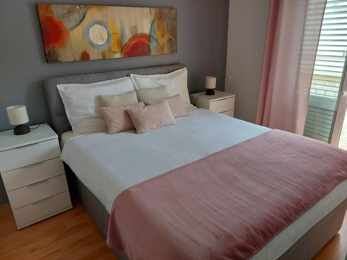 Apartman Larisa Appartement Kampor Buitenkant foto